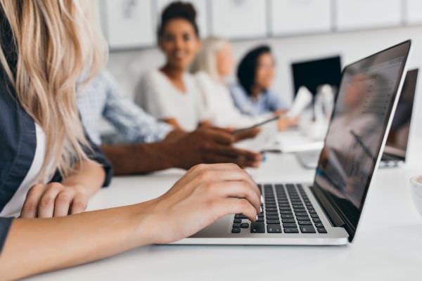 Voir Sensibilisation à la cybersécurité Sensibilisation à la cybersécurité